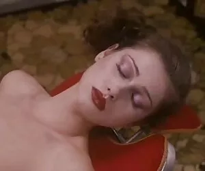 Người Tóc Vàng và tóc Ngắn coi phim sex người lùn