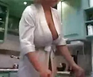 Eliza, Thái Lớn-Vợ muốn coi phim sex hàn quốc và làm tình với Tôi-Lớn