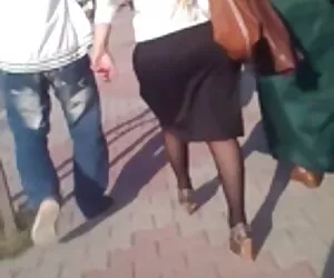 Một đôi coi phim sex hot tay buổi