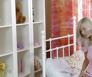 Tốt coi phim sex con gái châu á