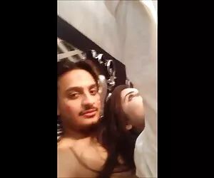 Lớn coi phim sex mấy bà bầu họng