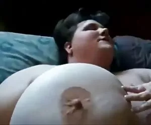 Cô ấy là coi phim sex sexy một ngón tay gái.