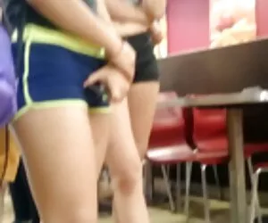 Tôi coi phim sex da đen đã bằng một anh chàng da đen