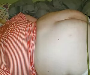 Ra nước, đồ quái coi phim sex người mập