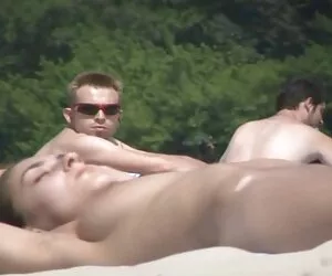 Tôi coi phim sex người dân tộc sẽ không bao giờ có quan hệ tình dục với một tổng thất bại như cô.